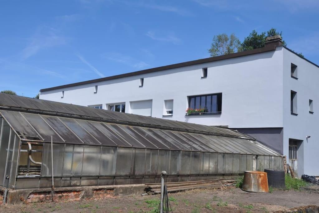 Gite St Nicolas Ancien Corps De Ferme Horticole Freyming-Merlebach Exterior photo